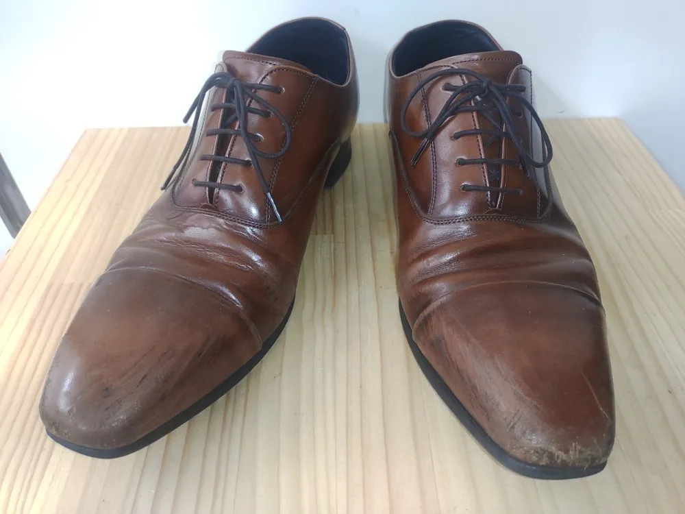 REGAL（リーガル）のビジネスシューズを補色する