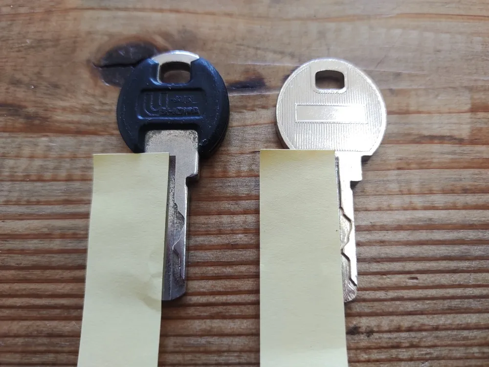 レーザーキー（ウェーブキー）の合鍵も作れます